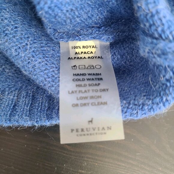 NWT Peruvian Connection Marine Blue 100% Royal Alpaca Batwing Sweater Women’s M - Picture 4 of 9